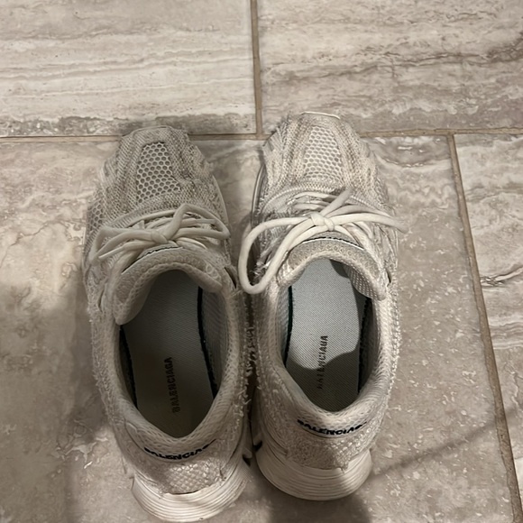 Balenciaga white phantom sneakers - Picture 5 of 13